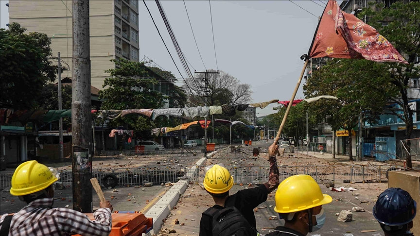 Líderes derrocados por la junta militar de Myanmar anuncian la formación de un Gobierno civil