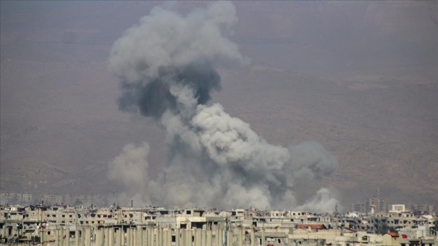 Informe revela que el régimen de Siria lanzó cerca de 82.000 bombas de barril contra los civiles en nueve años