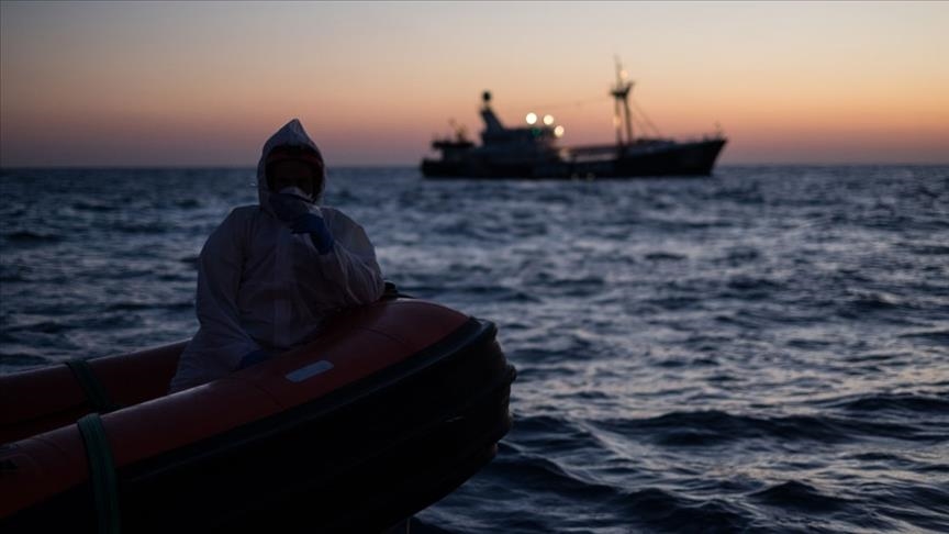 تونس.. ارتفاع ضحايا غرق قارب مهاجرين إلى 41 قتيلا 