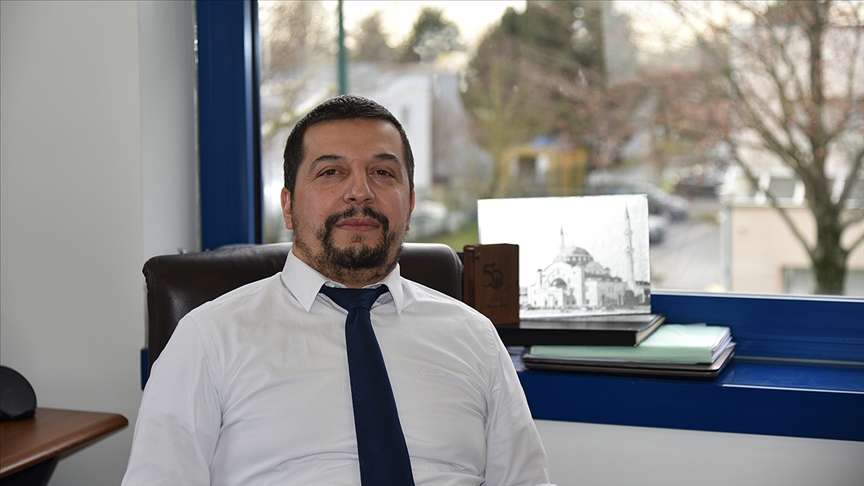 Fransa İslam Toplumu Milli Görüş Başkanı Sarıkır, ölümle tehdit edildi