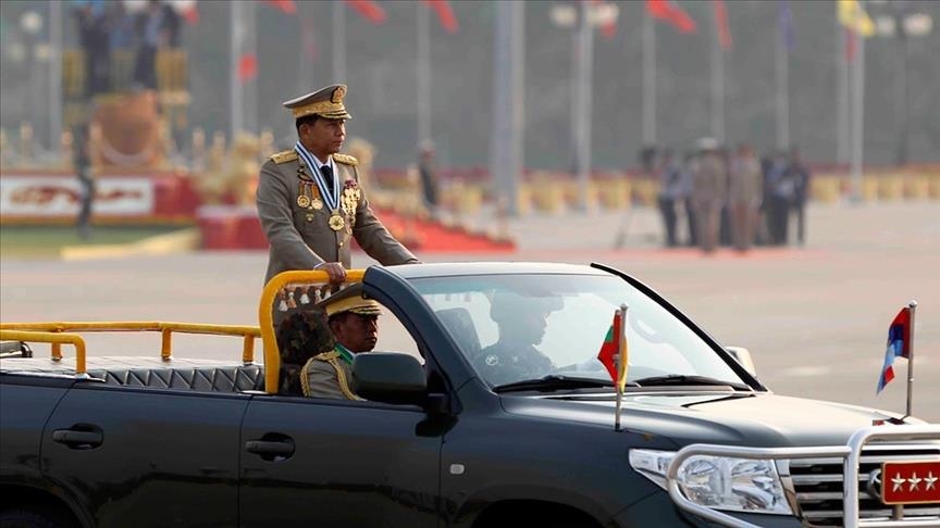فرمانده کل ارتش میانمار در نشست آ.سه.آن شرکت می‌کند