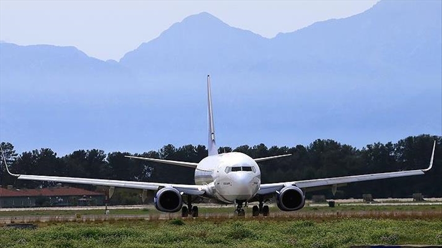 Turkey air traffic halt hits Russia's tourism sector