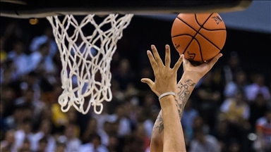 Lakers beat Jazz 127-115 without LeBron, Davis
