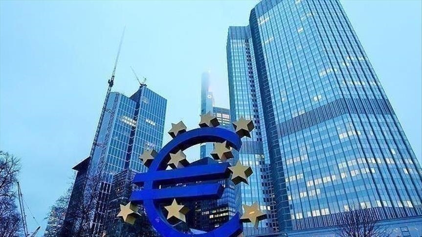 انخفاض فائض الحساب الجاري لمنطقة اليورو 25.7 بالمئة في فبراير