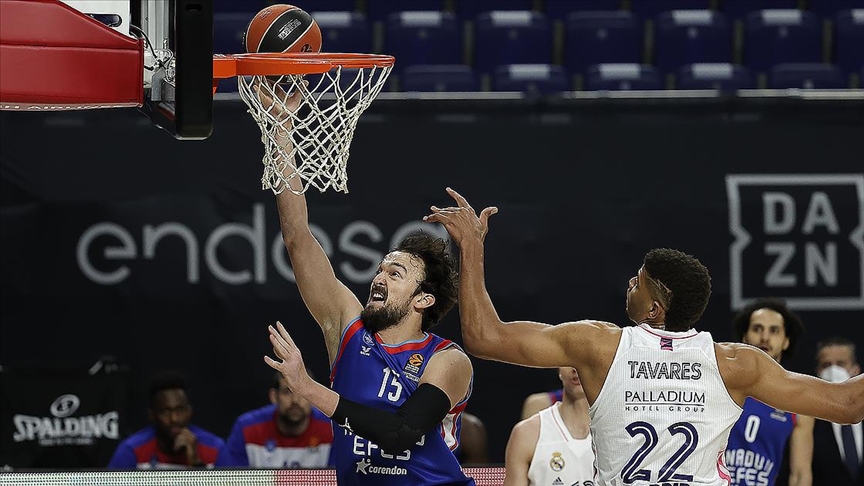 Anadolu Efes, THY Avrupa Ligi play-off ilk maçında yarın Real Madrid ile karşılaşacak