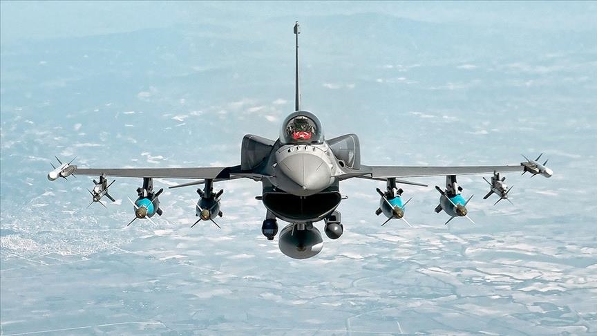 ВВС Турции нейтрализовали 9 террористов на севере Ирака