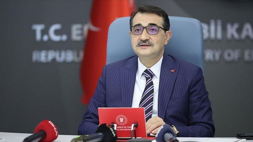 Турскиот министер Донмез: Во мај започнуваат испитувањата на дупнатините во гасното поле „Сакарја“