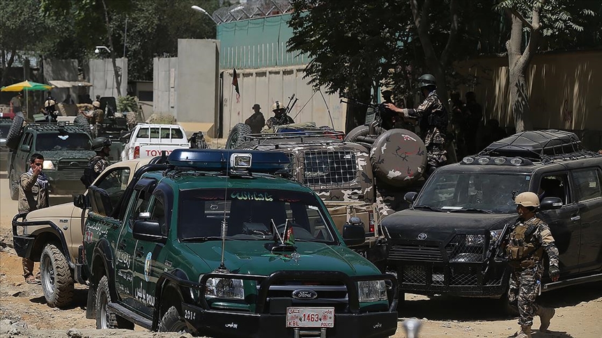 Afganistan'da Taliban saldırısında 8 polis öldü