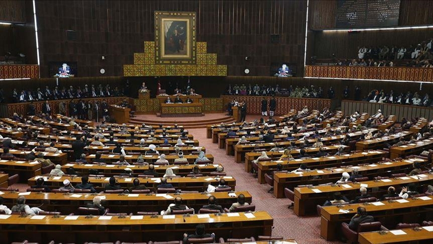 Pakistan parliament to vote on French envoy’s expulsion