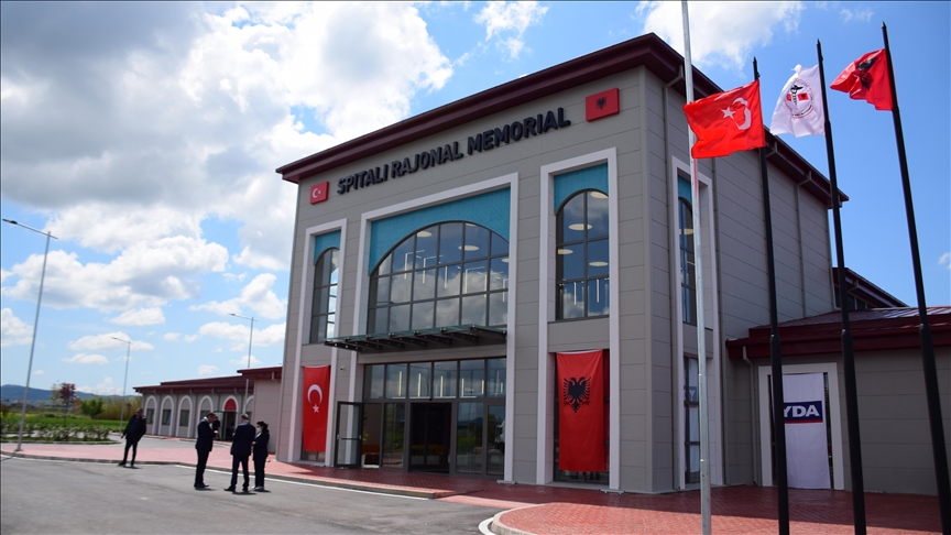 Shqipëri, inaugurohet spitali i ndërtuar nga Turqia