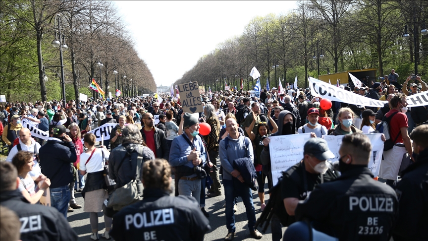 Njemačka: Sukob policije i demonstranata u Berlinu
