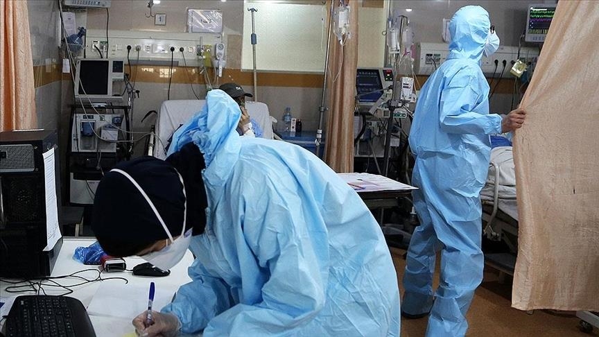 بستری 3 هزار و 585 بیمار کرونایی در ایران طی یک روز