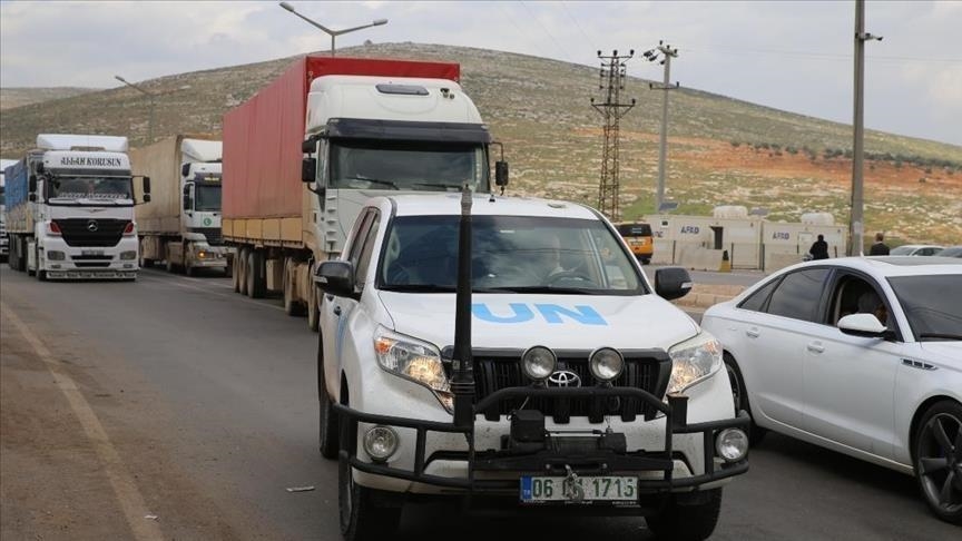 Die UNO sendet über die Türkei 90 LKW-Ladungen Hilfsgüter nach Nordwest-Syrien