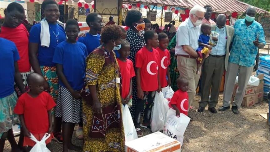 Turki salurkan bantuan sembako kepada warga Sudan