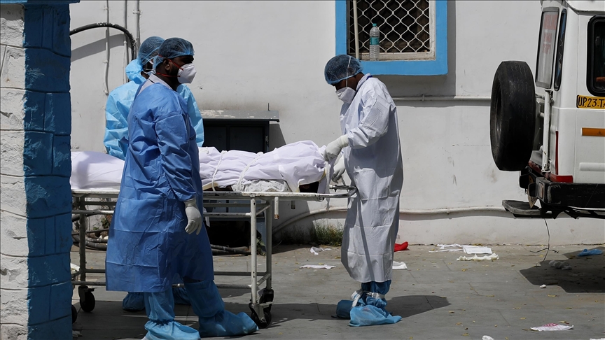 Çin'den Kovid-19 vakalarındaki artış nedeniyle sıkıntı yaşayan Hindistan'a 'tıbbi yardım' önerisi