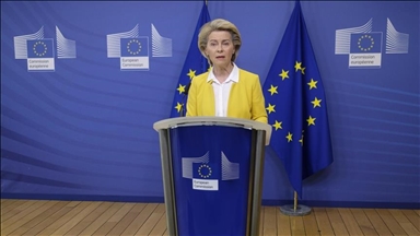 EU officials urge cooperation against climate change