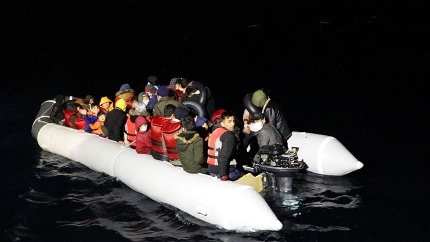 Turska obalna straža u Egejskom moru spasila 250 tražilaca azila