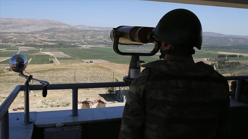 WPN: Terorîstekî xwest bi rêyên dereqanûnî ji Sûriyeyê derbasî Tirkiyeyê bibe hat qefaltin
