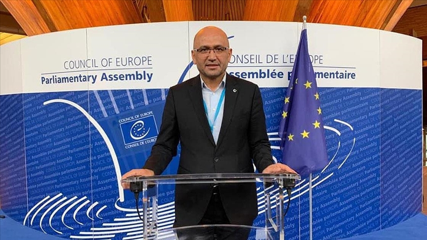 Политики и СМИ подогревают исламофобию во Франции