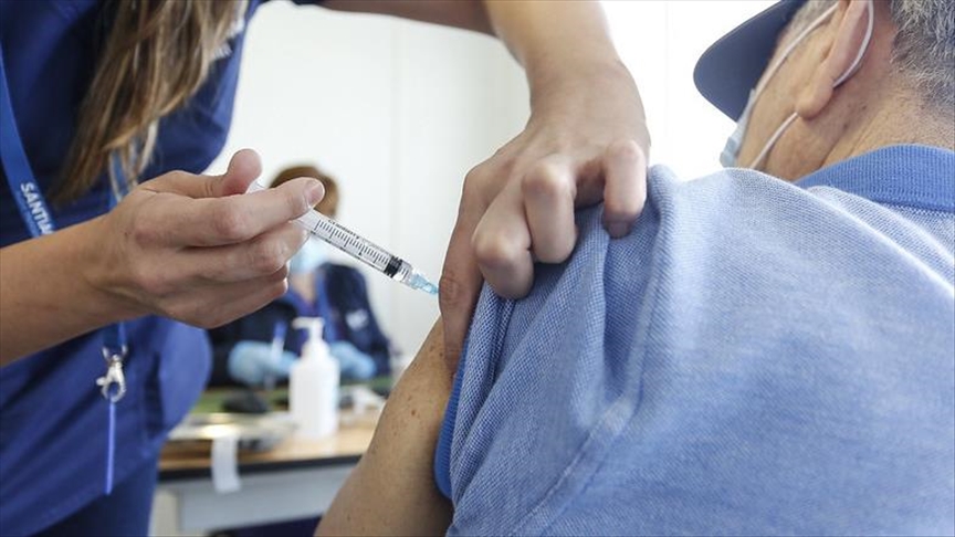 Chile es el segundo país del mundo con más personas vacunadas contra la COVID-19