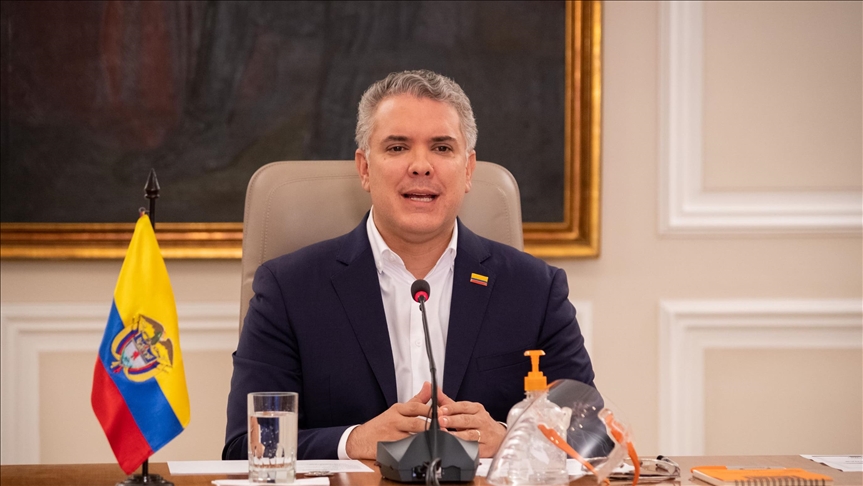 Presidente de Colombia afirma que estaría dispuesto a ‘retirar propuesta del IVA’ en la reforma tributaria