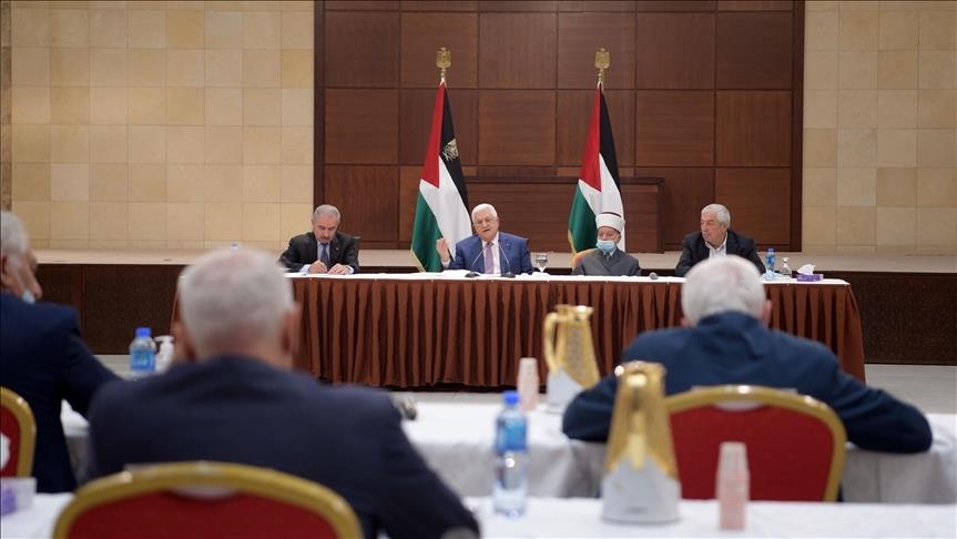 مسؤولان فلسطينيان: مشاورات لتشكيل حكومة وحدة وطنية