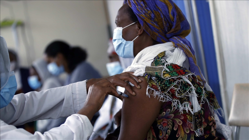 Más de 1.110 millones de vacunas contra el coronavirus han sido administradas en el mundo