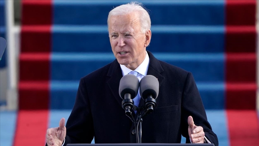 Joe Biden dice que los estadounidenses no son racistas, pero deben enfrentar el racismo histórico