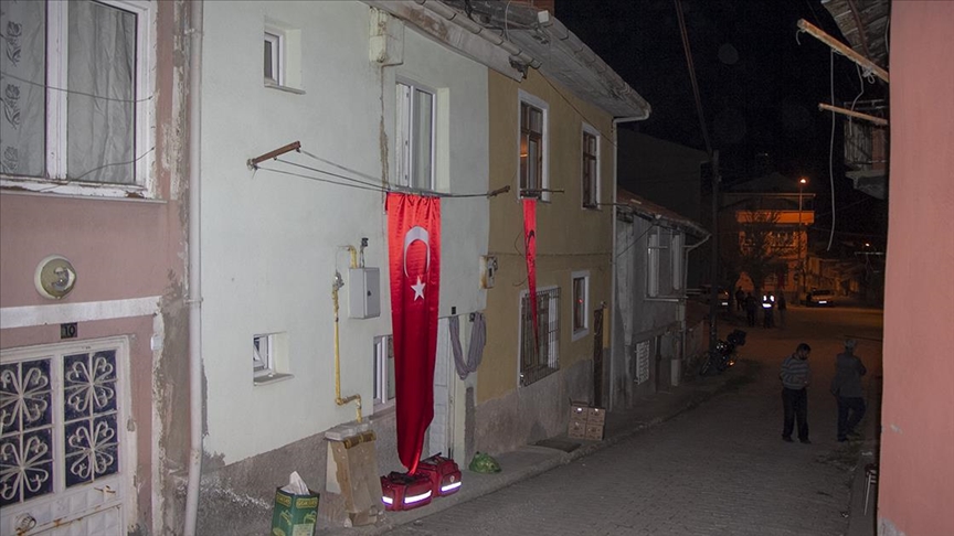 Şehit Piyade Uzman Çavuş Ahmet Asan'ın ailesine acı haber verildi