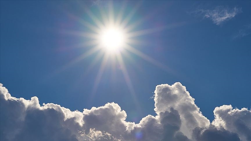 Araştırmaya göre, sıcak hava ve uzun süreli güneş ışığı Kovid-19'un yayılımını azaltıyor