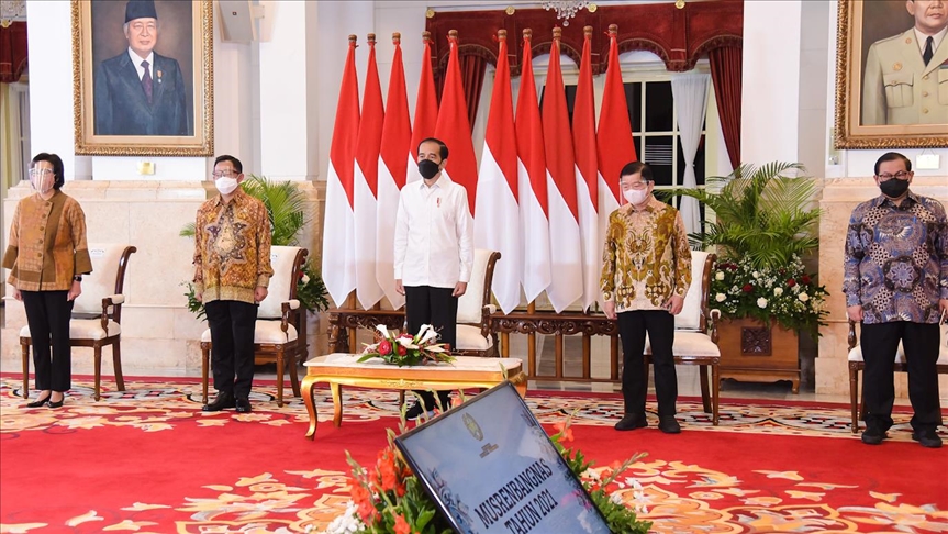 Jokowi: Pemerintah fokus pulihkan ekonomi dan reformasi struktural di 2022