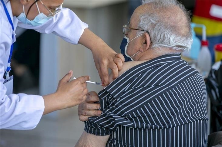 Vaccination anti-Covid-19 en Tunisie : Plus de 1,5 millions de personnes inscrites sur "evax"