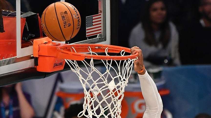 NBA'de Wizards forması giyen Westbrook'tan 20 asist, 20 ribauntluk performans