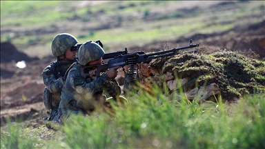 Fırat Kalkanı bölgesinde 3 PKK/YPG'li terörist etkisiz hale getirildi