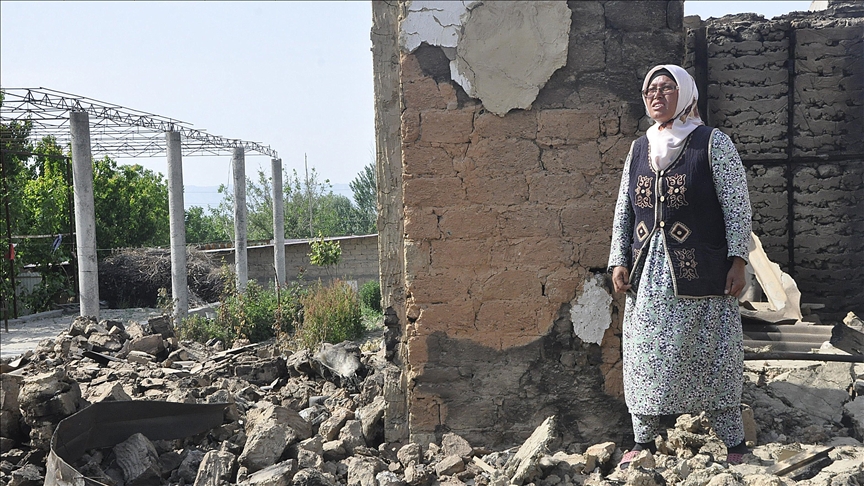 Anadolu Agency captures footage of destruction from conflict at Kyrgyz-Tajik border