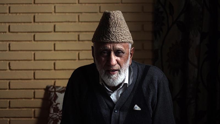 Ashraf Sehrai: Ailing, jailed pro-freedom Kashmiri leader dies