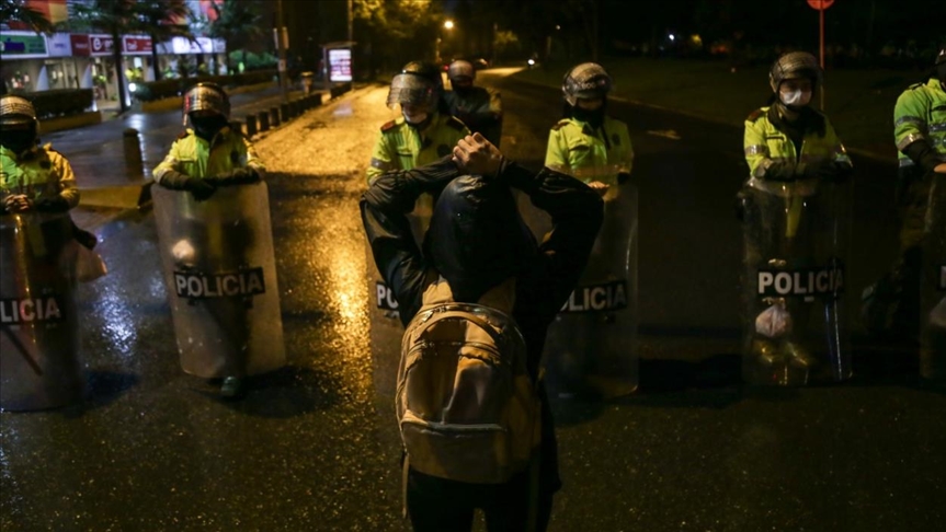 Alcaldía de Bogotá y Gobierno de Colombia rechazan la violenta noche que vivió la ciudad