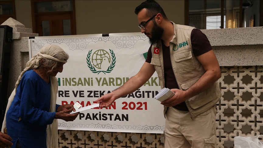 Turska organizacija IHH-a povodom ramazana podijelila novčanu pomoć porodicama u Pakistanu