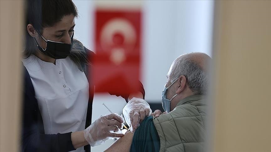 تركيا.. 10 ملايين شخص تلقوا جرعتين من لقاح كورونا