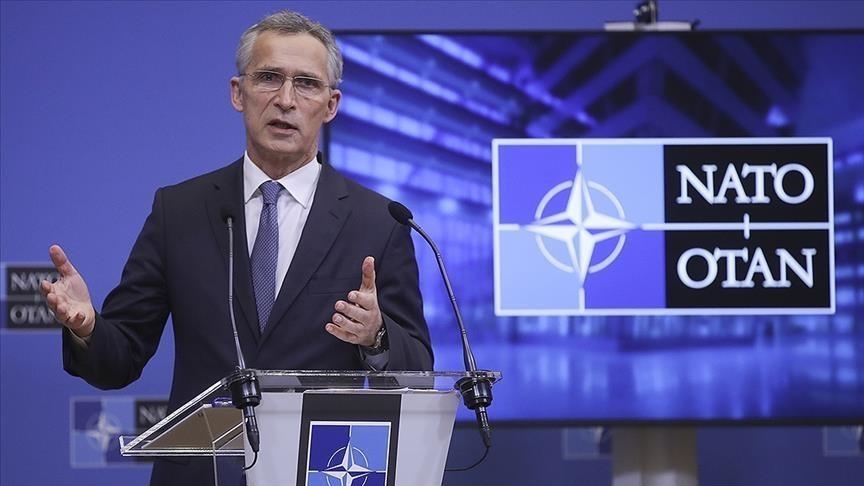 OTAN: des dizaines de milliers de soldats russes sont toujours massés aux frontières de l'Ukraine