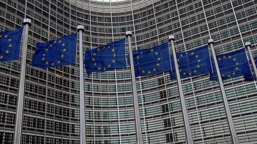 الاتحاد الأوروبي يشرك 3 دول غير أعضاء في مبادرة تعاون دفاعي