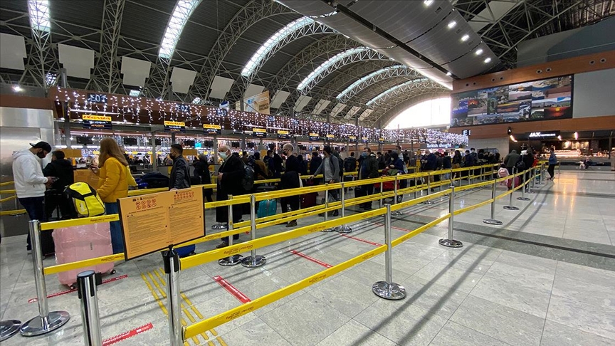 Yılın ilk 4 ayında İstanbul Sabiha Gökçen Havalimanı'ndan 5.5 milyon yolcu uçtu