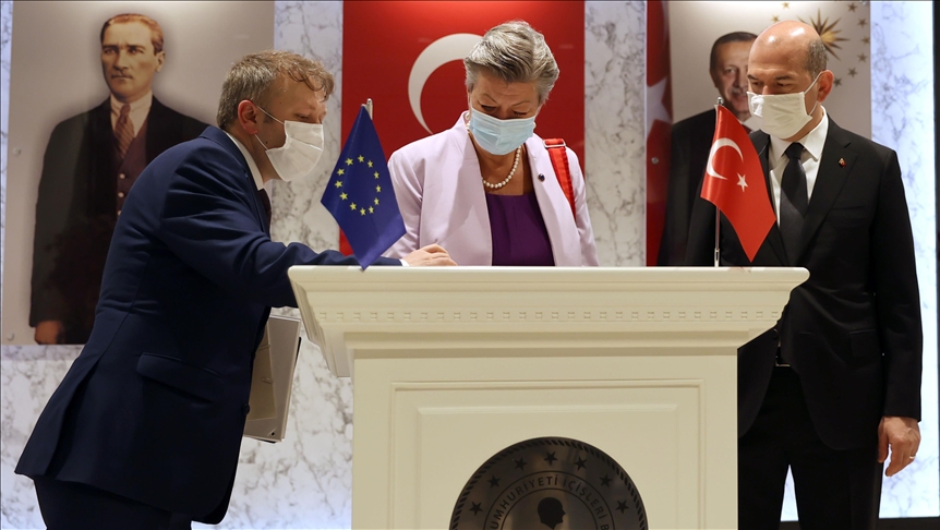 İçişleri Bakanı Soylu, AB Komisyonu İçişlerinden Sorumlu AB Komiseri Johansson'ı kabul etti