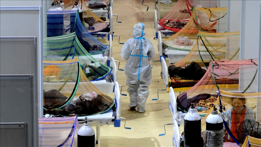 India sets new global record of 414,188 daily COVID cases