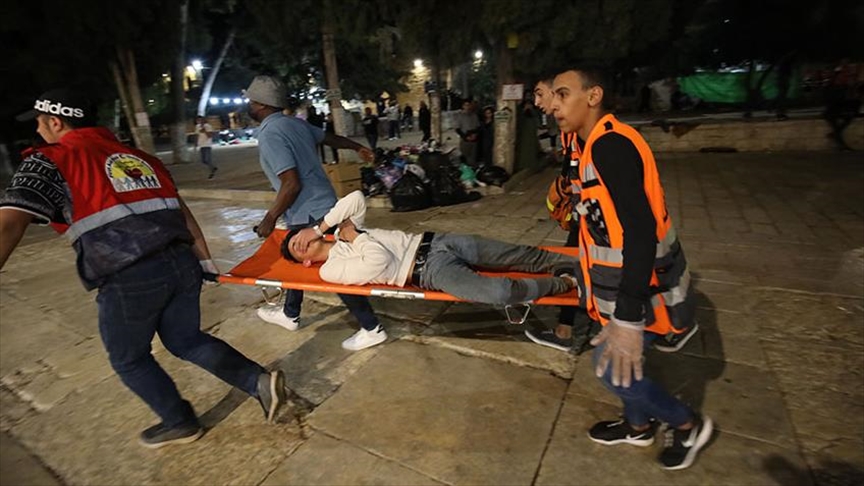 Los ataques de las fuerzas israelíes a Jerusalén Este dejan hasta el momento 205 personas heridas