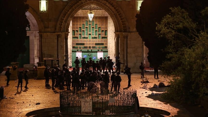 Lebanon, Tunisia condemn Israeli attacks on Al-Aqsa Mosque