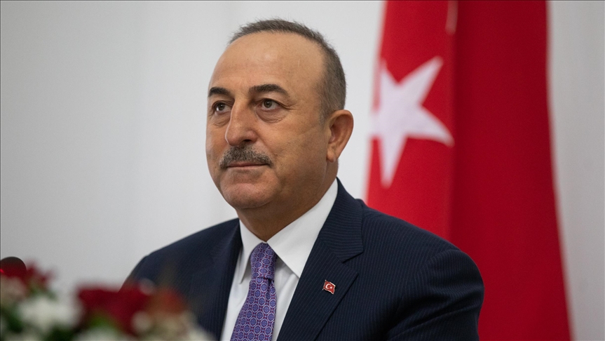 Dışişleri Bakanı Çavuşoğlu, ikili ilişkiler ve bölgesel konuları görüşmek için Suudi Arabistan'da 