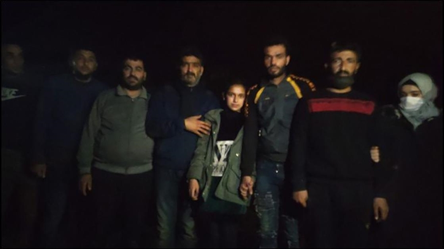 Meriç Nehri'nde Yunanistan tarafından zorla botlara bindirilerek Türkiye'ye itilen 18 düzensiz göçmen kurtarıldı