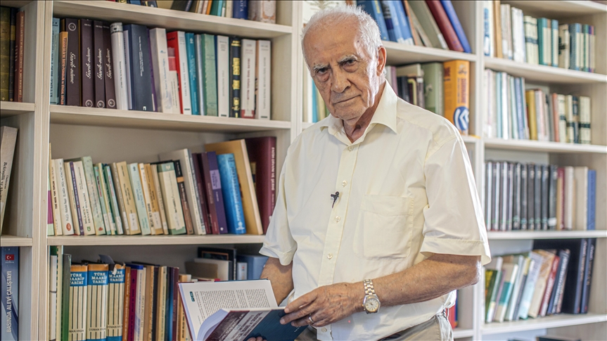 Prof. Dr. Süleyman Hayri Bolay: Ayasofya'nın bir dirilişe vesile olacağına inanıyorum