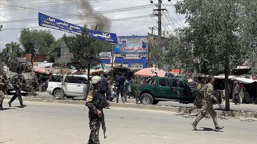 Ataque bomba contra autobús en Afganistán dejó 11 muertos y 28 heridos